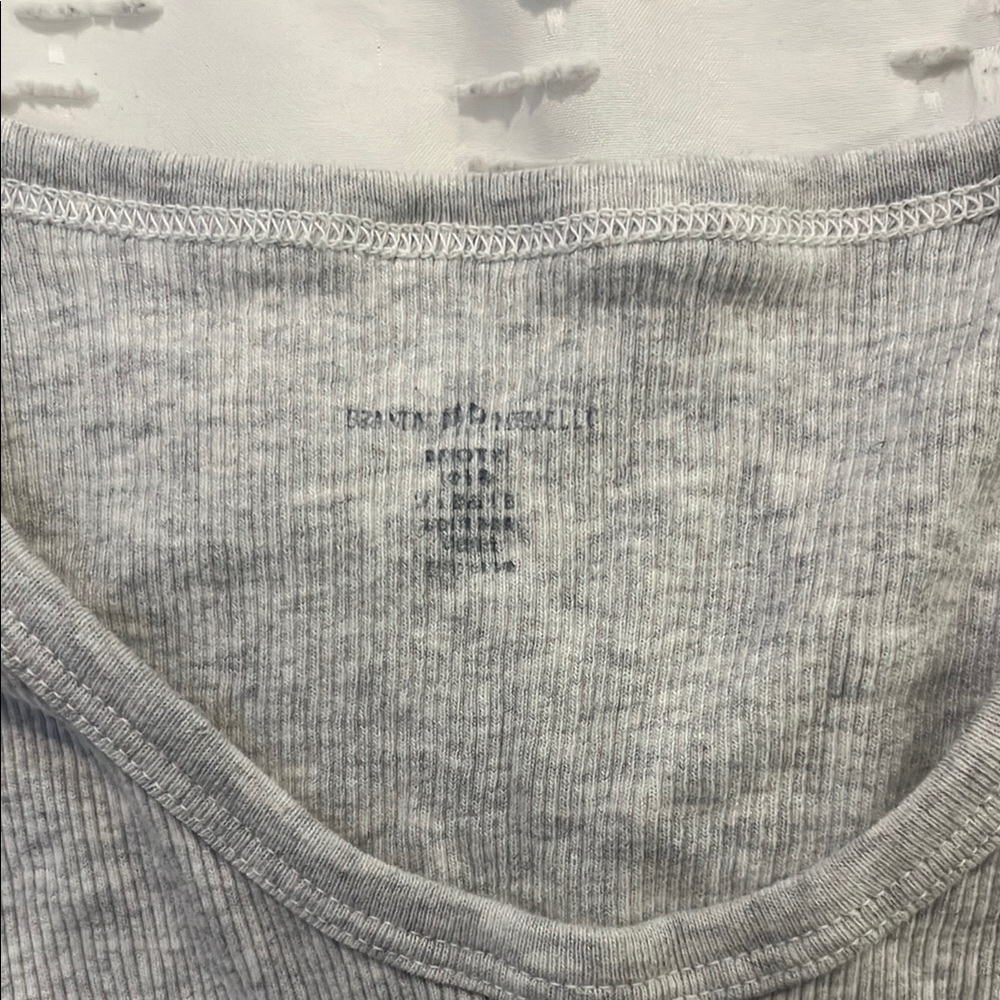 Gray Ribbed Tank Top - Picture 2 of 3